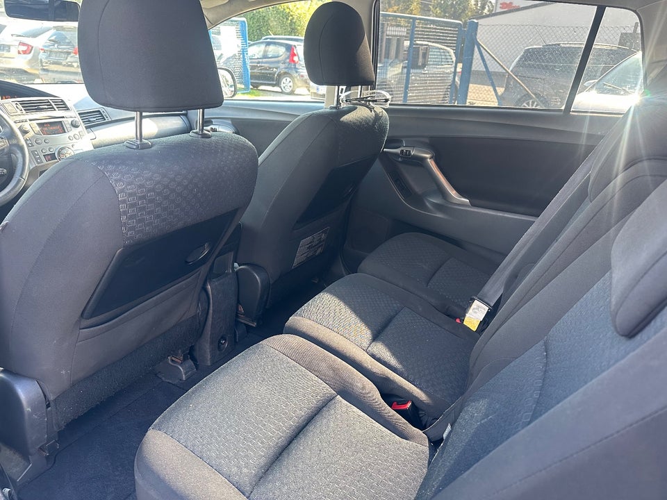 Toyota Verso 2,0 D-4D TX 7prs 5d