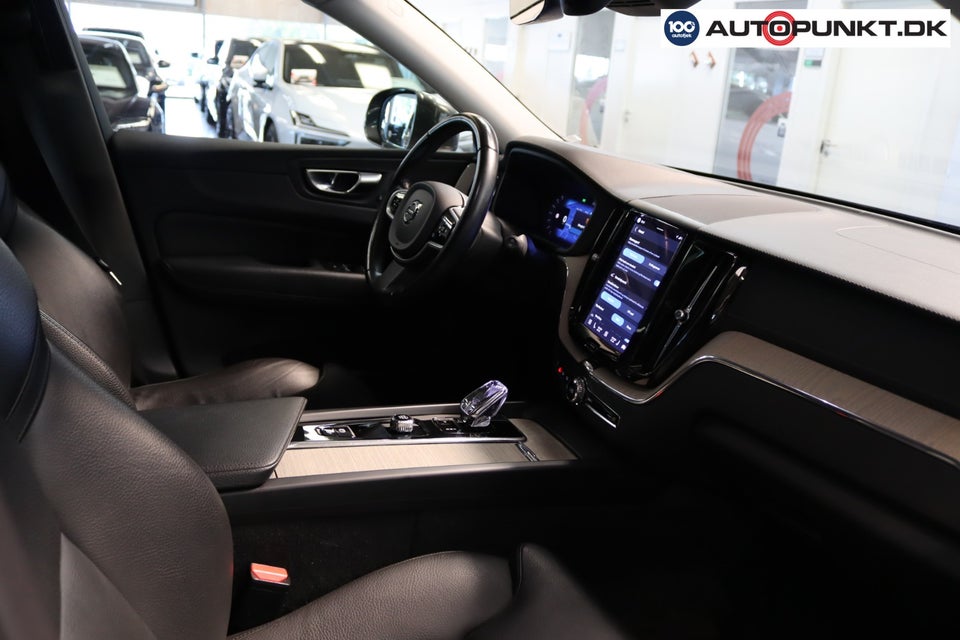 Volvo XC60 2,0 B4 197 Inscription aut. 5d