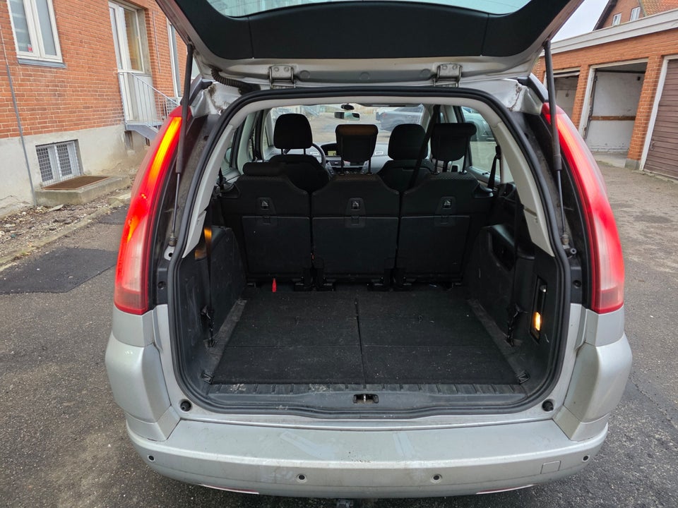 Citroën Grand C4 Picasso 1,6 HDi 112 Seduction 7prs 5d