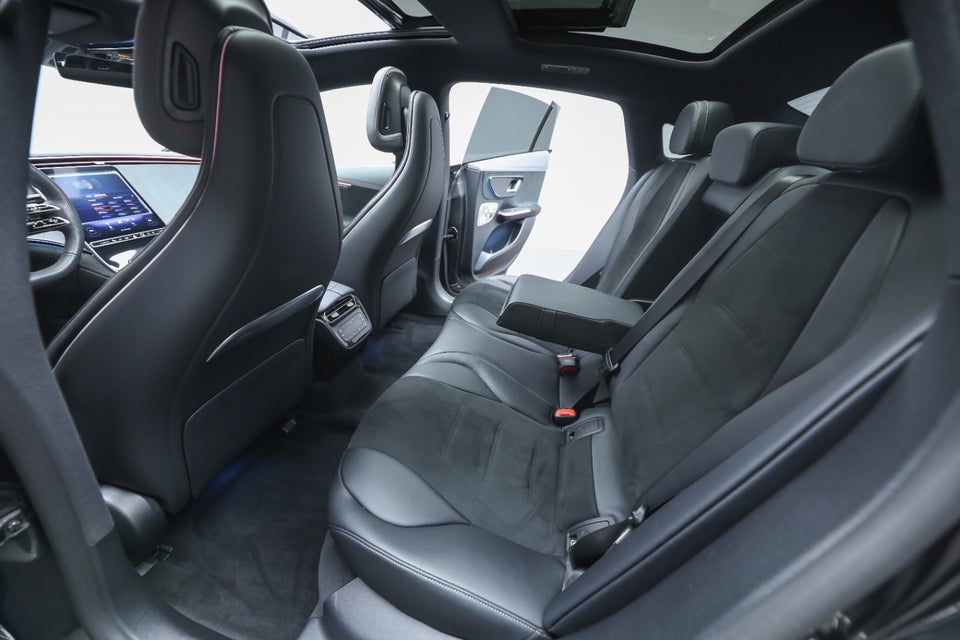 Mercedes EQE350+ AMG Line 4d