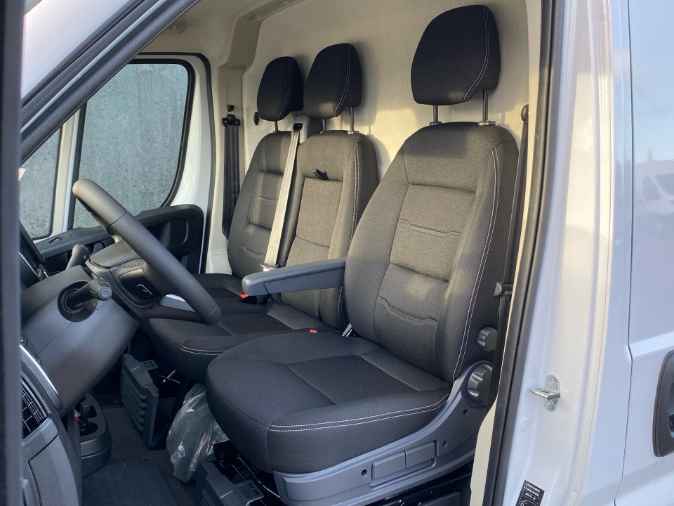 Fiat Ducato 35 Maxi 2,2 MJT 140 Kassevogn L3H2 Pro