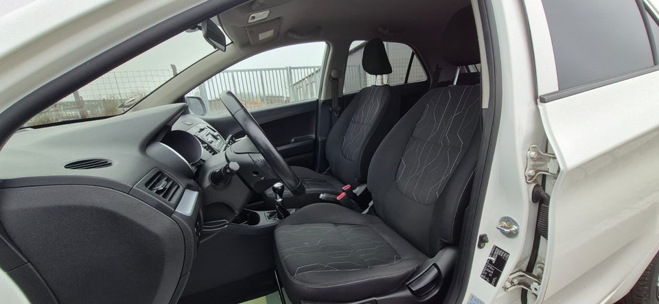Kia Picanto 1,0 Attraction 5d