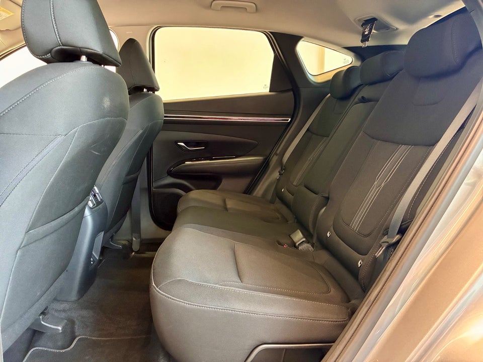 Hyundai Tucson 1,6 T-GDi Essential 5d