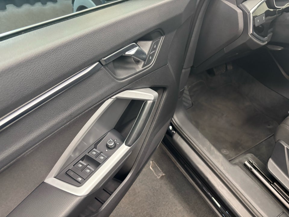 Audi Q3 35 TFSi S-tr. 5d