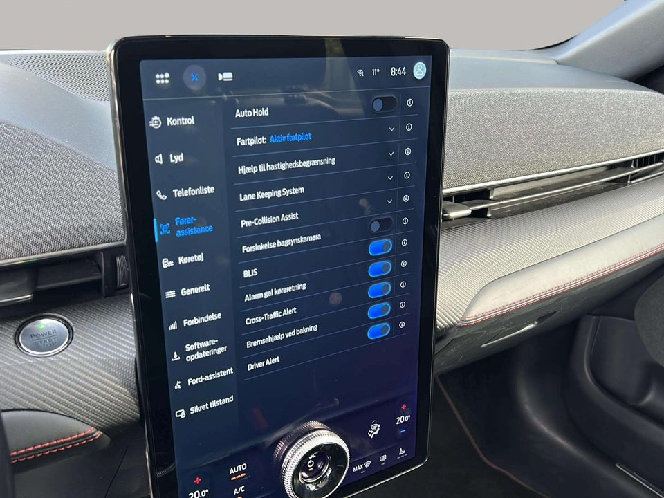 Ford Mustang Mach-E 75 Standard Range AWD 5d