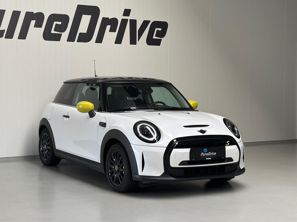 MINI Cooper SE Classic Trim 3d