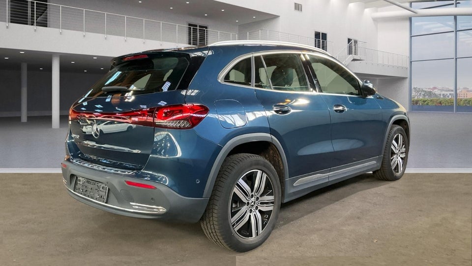 Mercedes EQA250 Progressive 5d