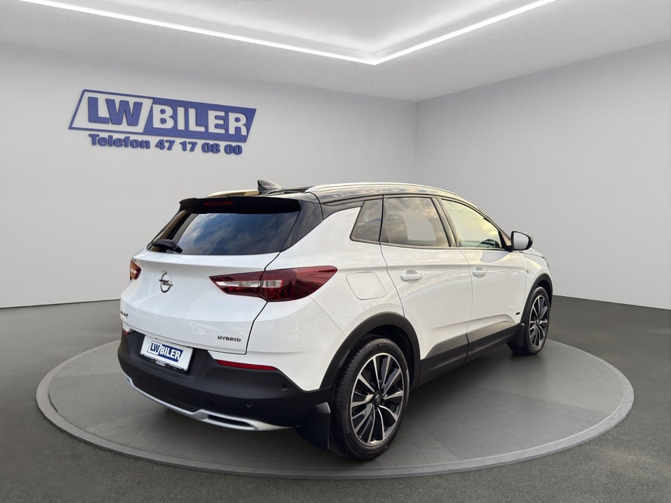 Opel Grandland X 1,6 Hybrid Cosmo Prestige aut. 5d