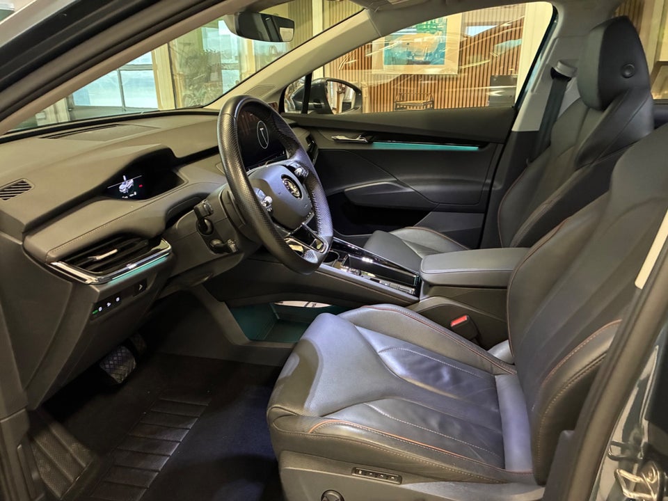 Skoda Enyaq 80 iV Suite 5d