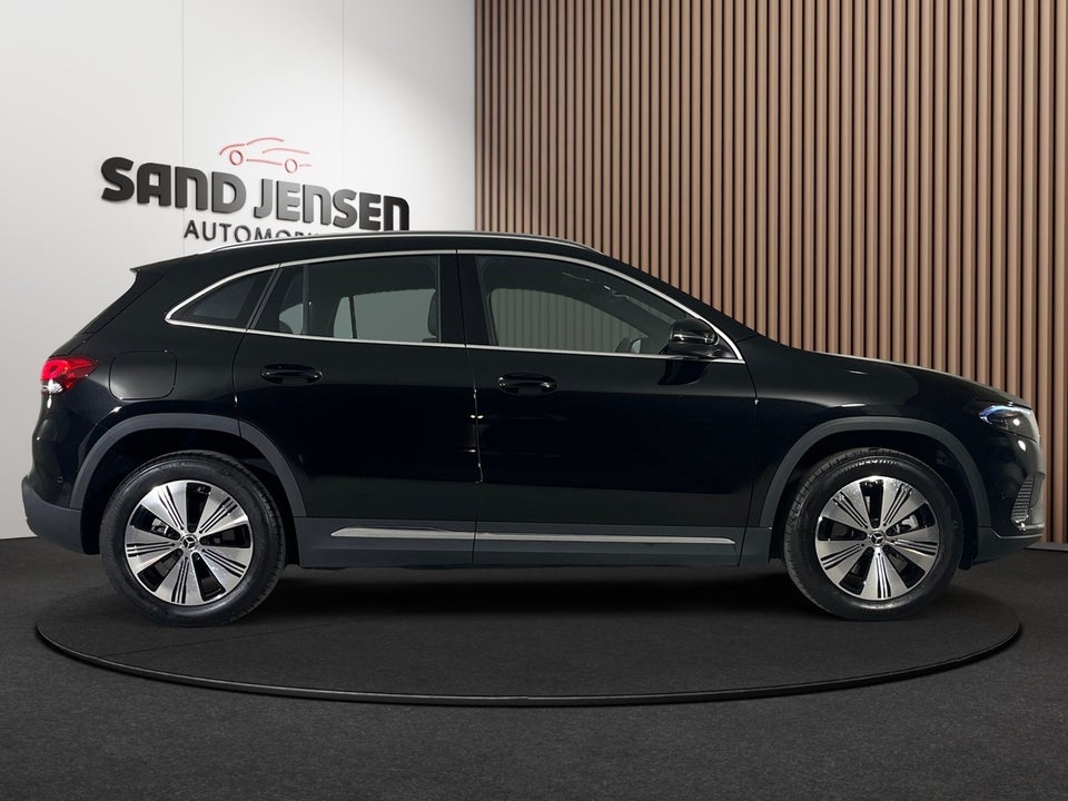 Mercedes EQA300 Progressive 4Matic 5d