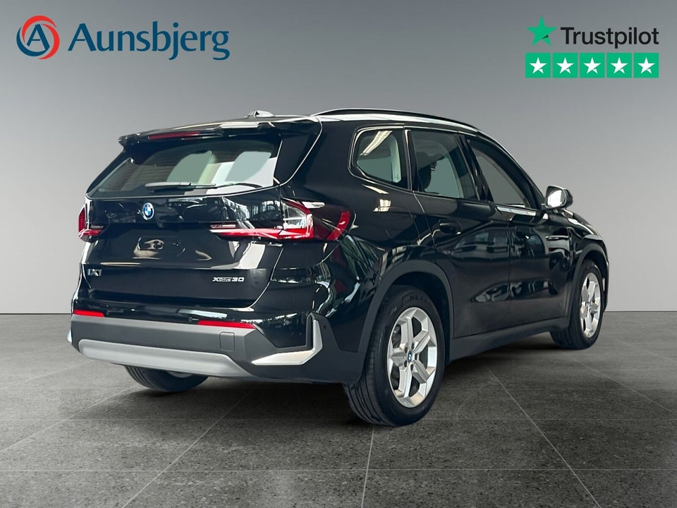 BMW iX1 xDrive30 X-Line 5d