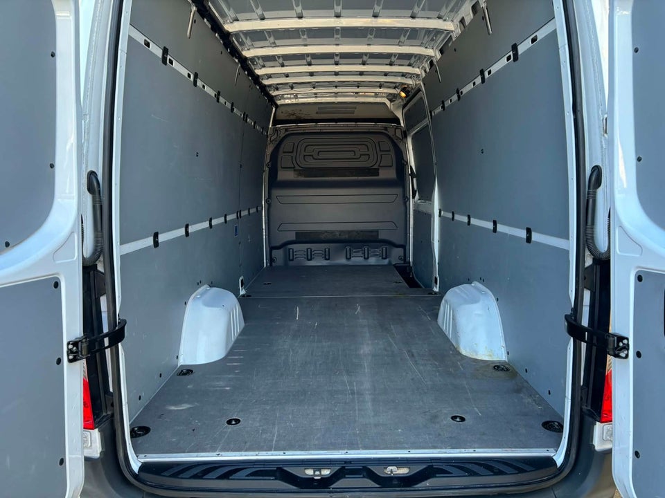 Mercedes Sprinter 317 2,0 CDi A3 Kassevogn aut. RWD