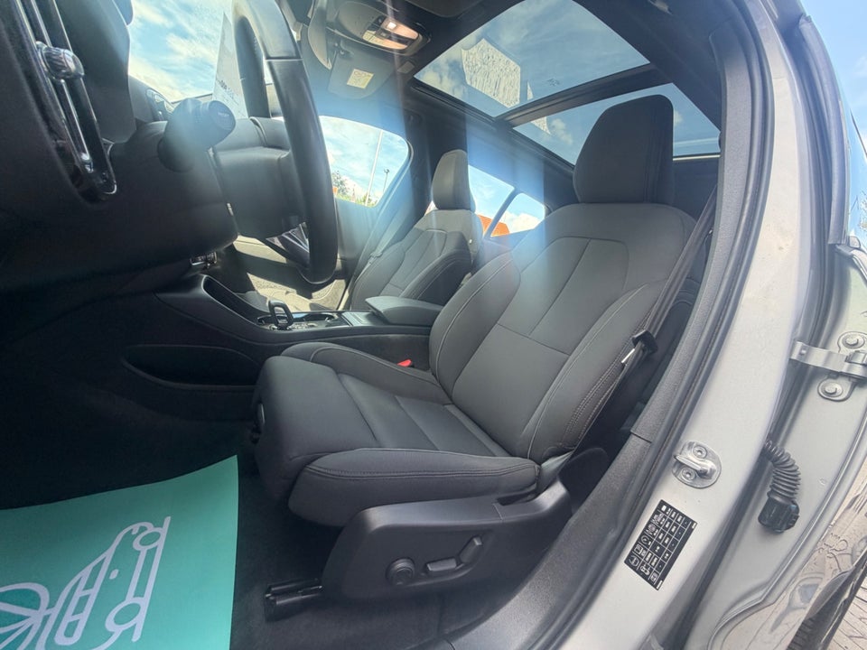 Volvo XC40 ReCharge Extended Range Ultimate 5d