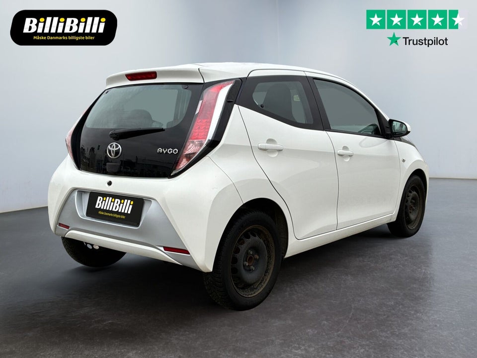 Toyota Aygo 1,0 VVT-i x-pure 5d
