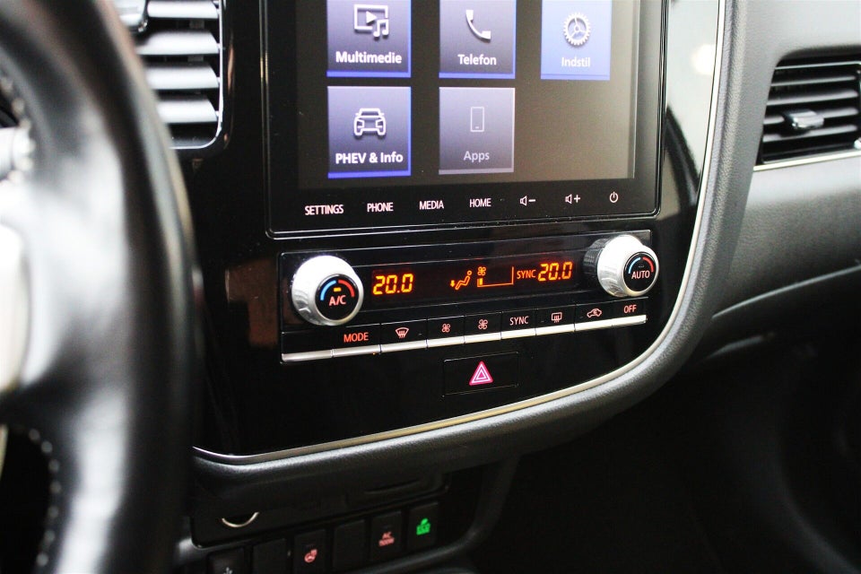 Mitsubishi Outlander 2,4 PHEV Intense CVT 4WD 5d