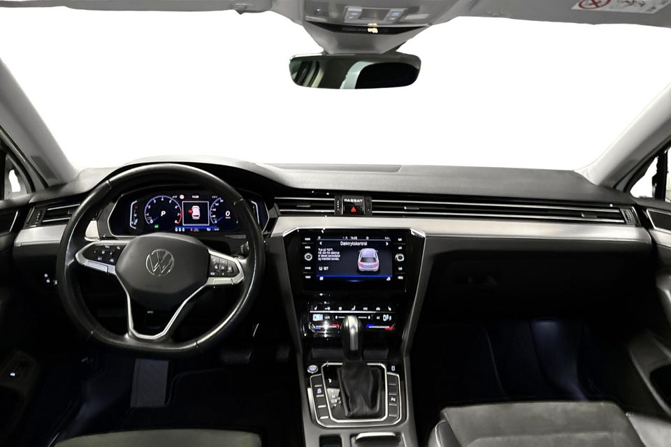 VW Passat 1,5 TSi 150 Elegance High DSG 4d