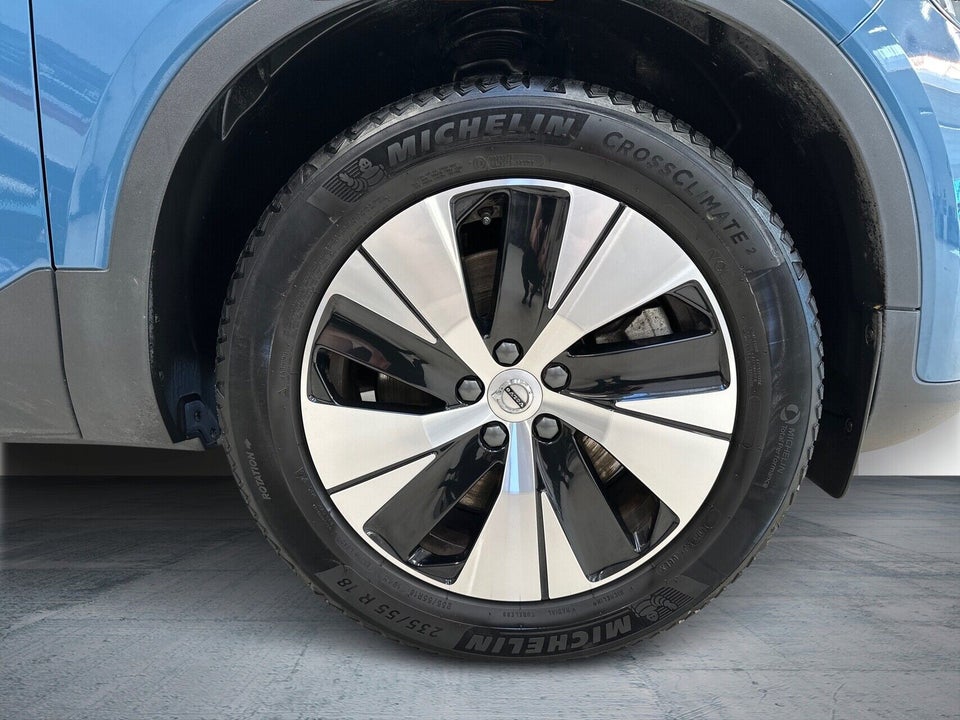 Volvo XC40 1,5 T4 ReCharge Plus Dark aut. 5d
