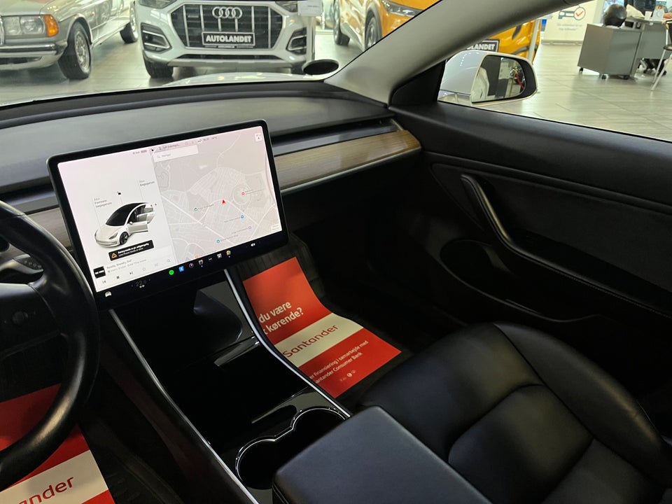 Tesla Model 3 Long Range RWD 4d