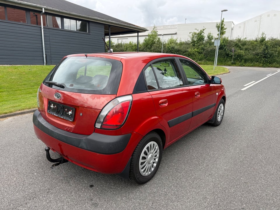 Kia Rio 1,4 Active 5d