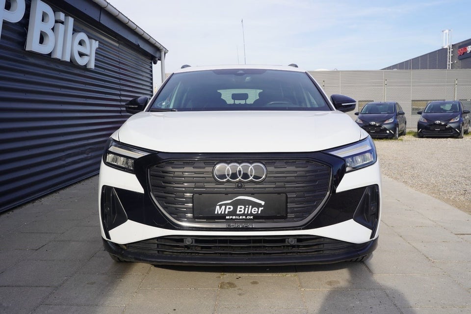 Audi Q4 e-tron 40 S-line 5d