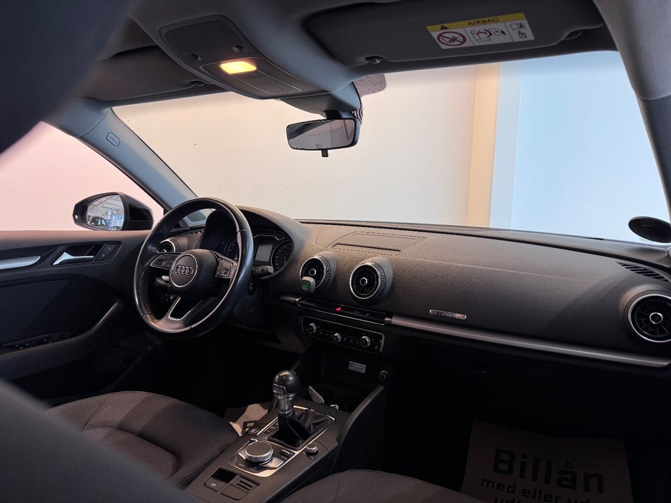 Audi A3 1,4 e-tron Sportback S-tr. 5d