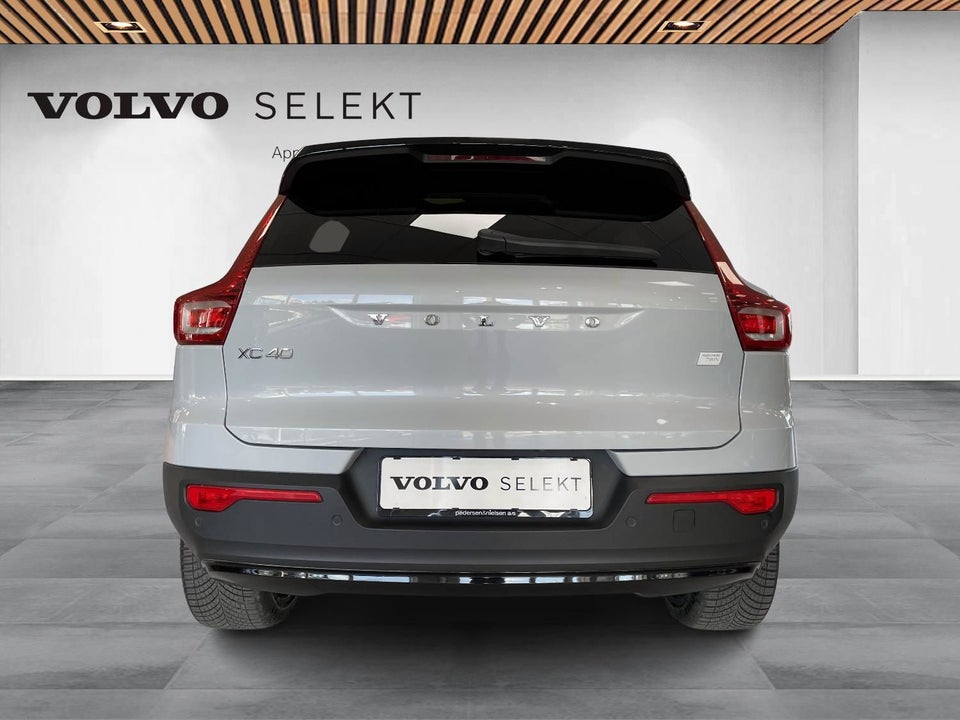 Volvo XC40 P8 ReCharge Pro 5d