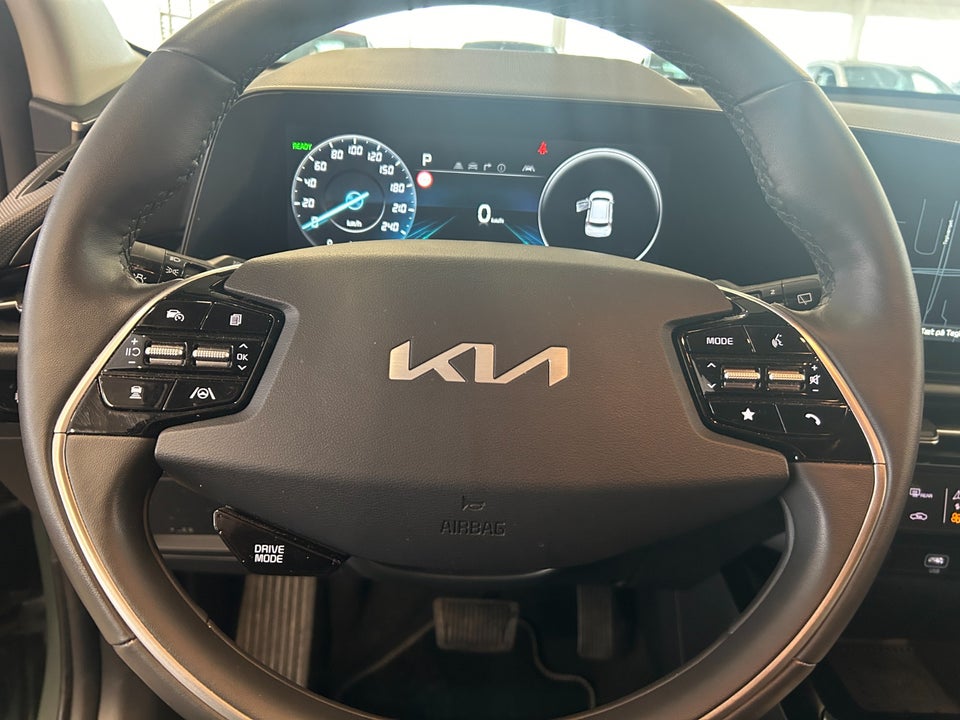 Kia Niro 64 EV Upgrade 5d