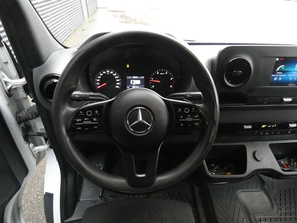 Mercedes Sprinter 317 2,0 CDi Alukasse m/lift aut. RWD 2d