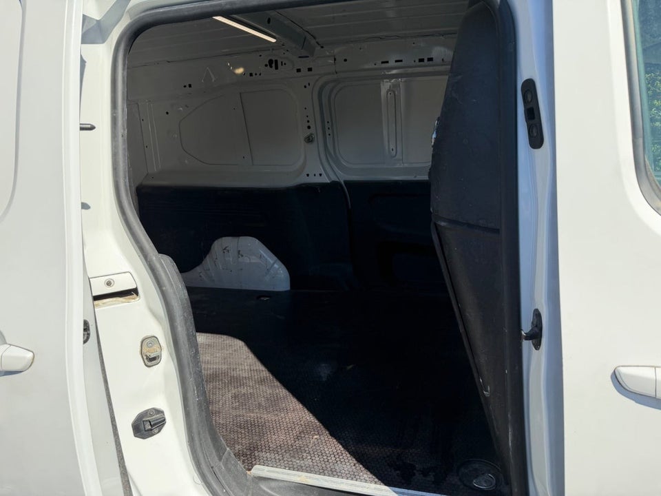 Peugeot Partner 1,5 BlueHDi 130 L2V2 Ultimate EAT8 Van