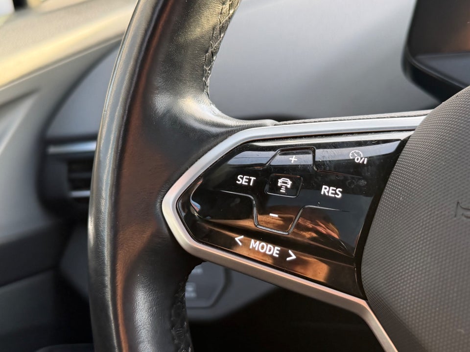 VW ID.4 77 1ST Max 5d