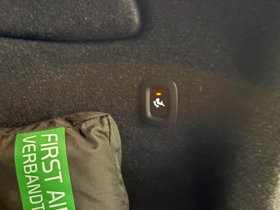 Volvo XC40 P6 ReCharge Plus 5d