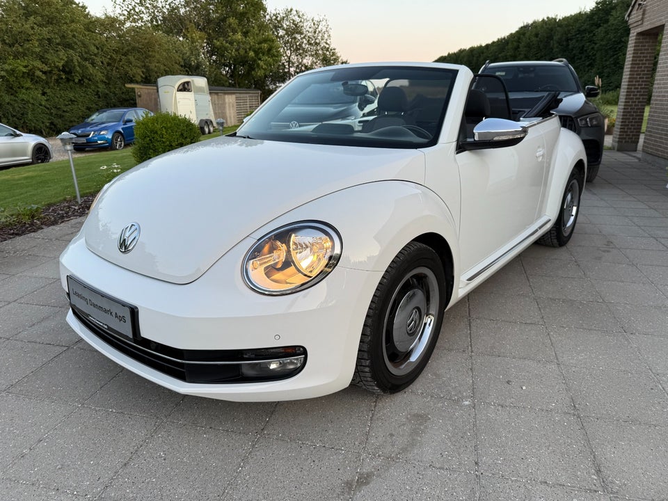 VW The Beetle 1,2 TSi 105 Design Cabriolet 2d