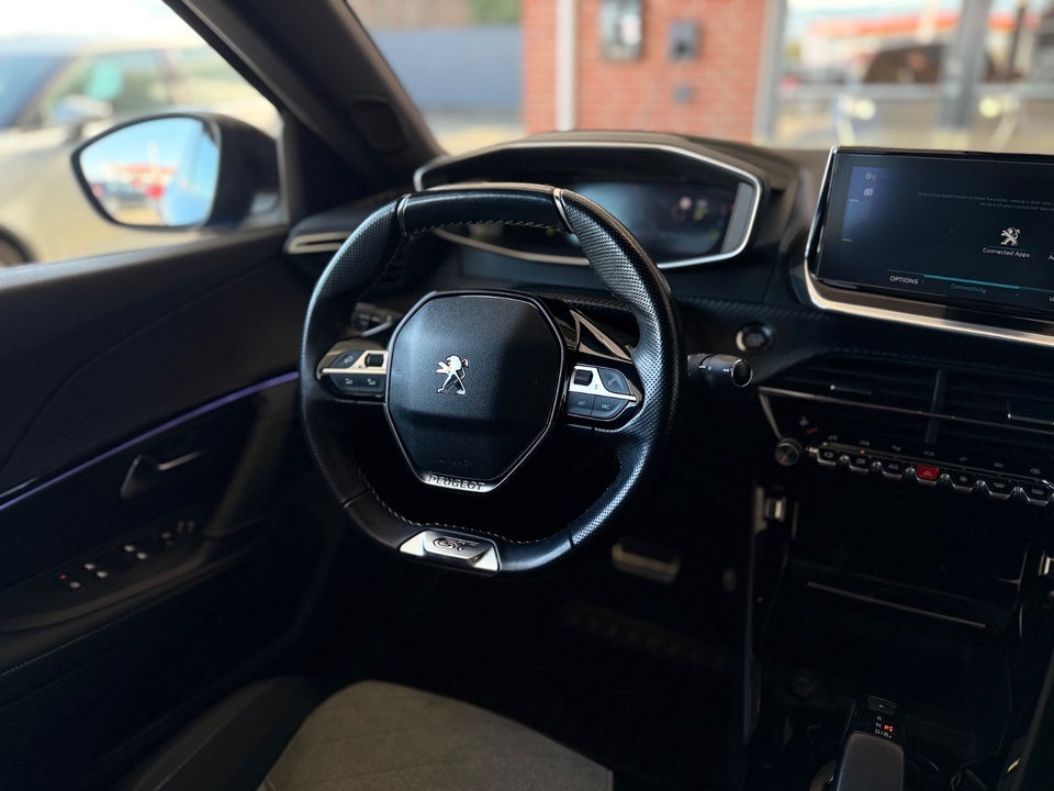 Peugeot e-2008 50 GT Pack 5d
