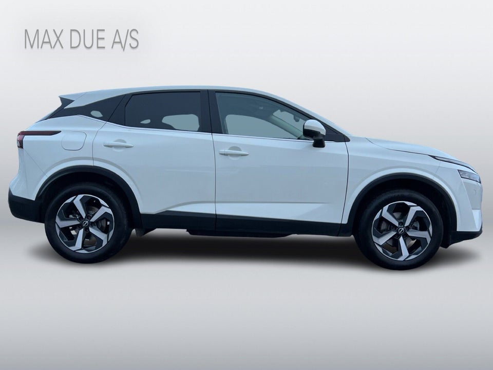 Nissan Qashqai 1,3 mHEV N-Connecta X-tr. 5d