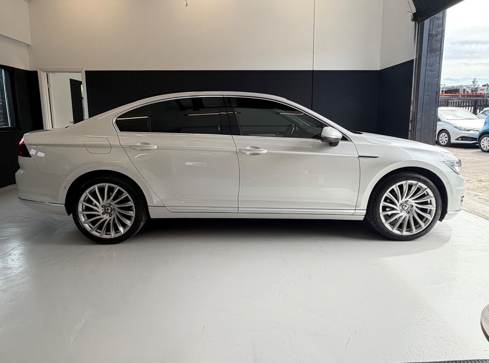 VW Passat 1,4 GTE Highline DSG 4d