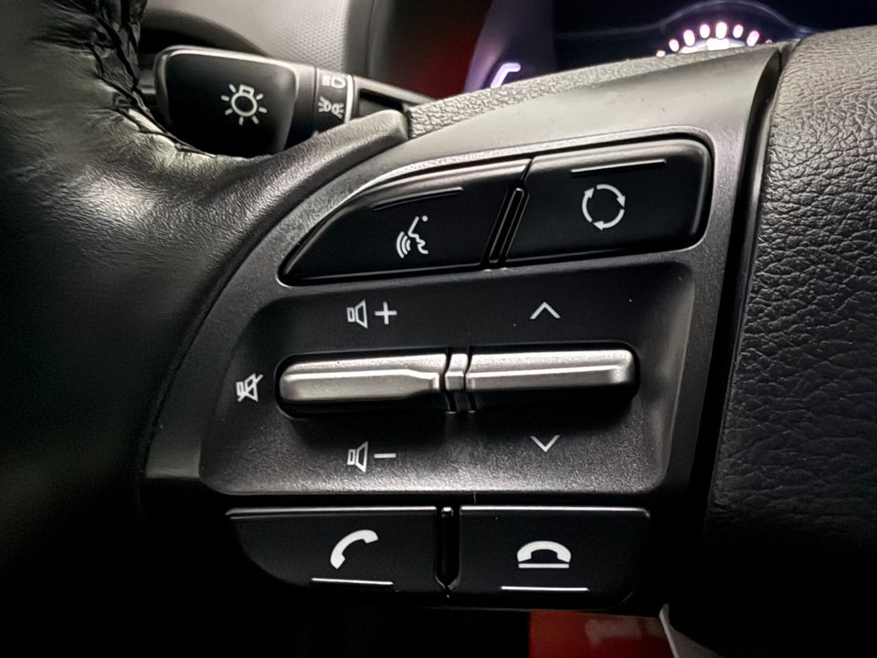 Hyundai Kona 64 EV Premium 5d