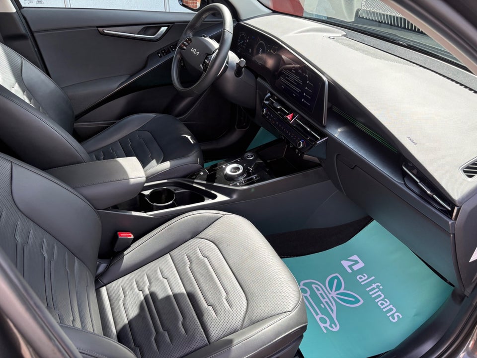 Kia Niro 64 EV Spirit 5d