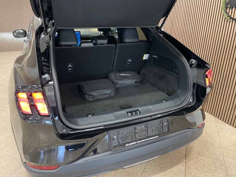 Ford Mustang Mach-E 75 Standard Range 5d