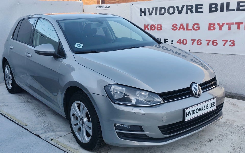 VW Golf VII 2,0 TDi 150 Comfortline BMT 5d