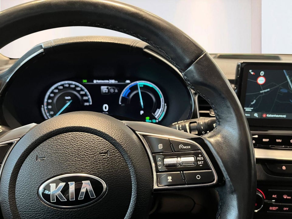 Kia Ceed 1,6 PHEV Upgrade Intro SW DCT 5d