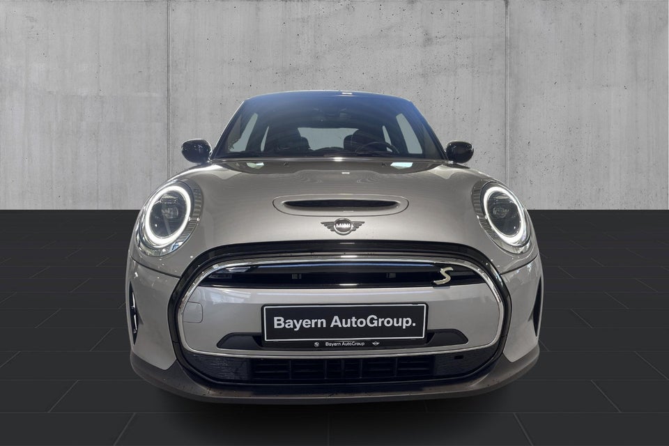 MINI Cooper SE Classic Trim 3d