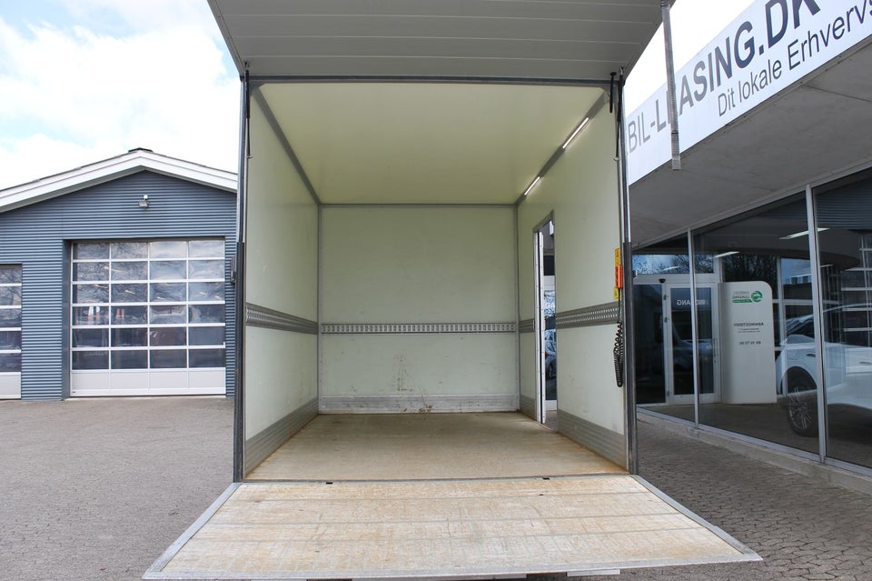 Mercedes Sprinter 314 2,2 CDi A2 Chassis FWD 2d