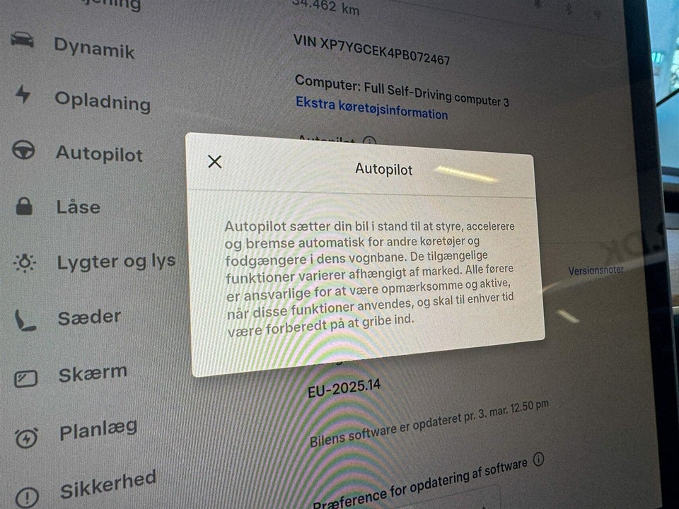 Tesla Model Y Long Range AWD 5d