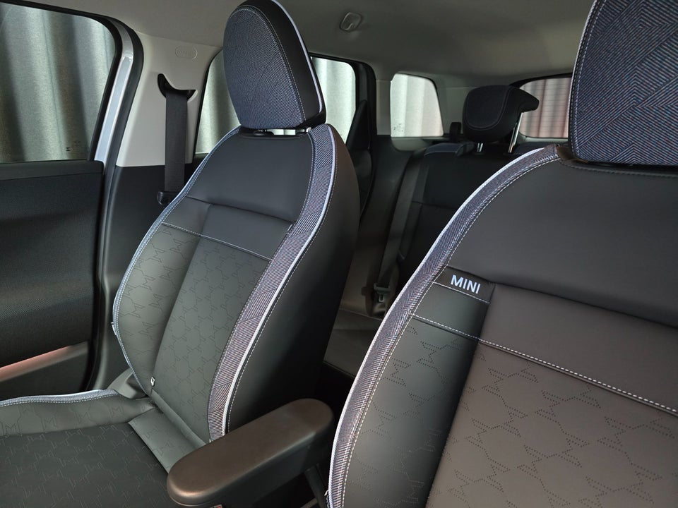 MINI Aceman E Classic Trim S 5d