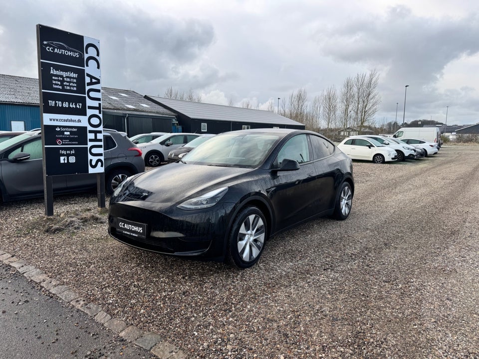 Tesla Model Y Long Range AWD 5d