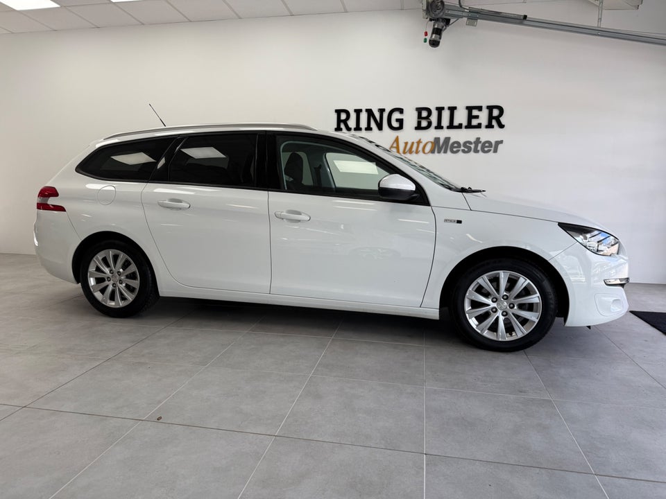 Peugeot 308 1,6 BlueHDi 120 Style SW 5d