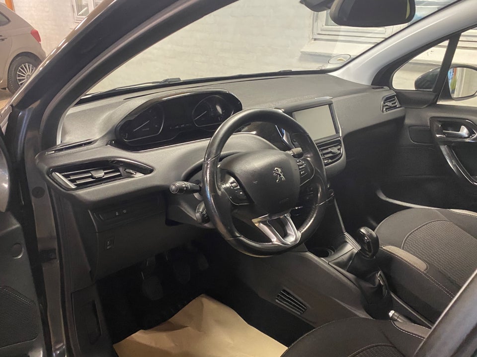 Peugeot 208 1,6 BlueHDi 100 Active 5d