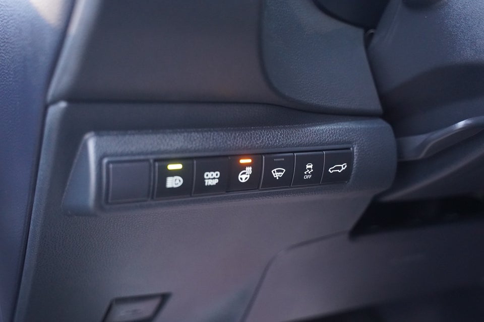 Toyota Corolla 2,0 Hybrid Elegant Touring Sports e-CVT 5d