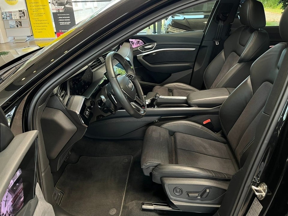 Audi Q8 e-tron 55 S-line Sportback quattro 5d