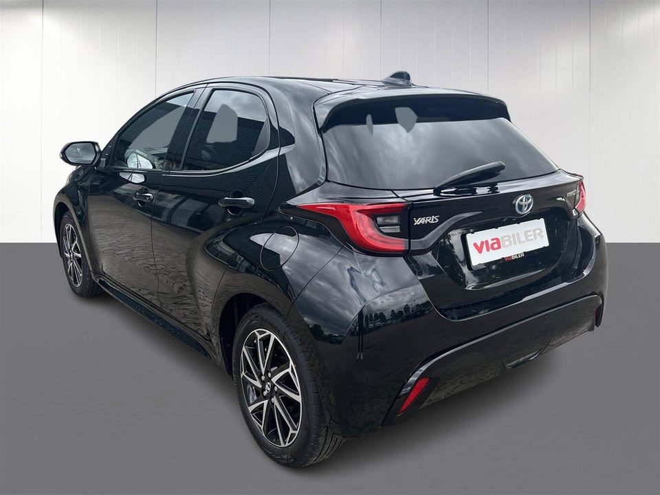 Toyota Yaris 1,5 Hybrid Style e-CVT 5d